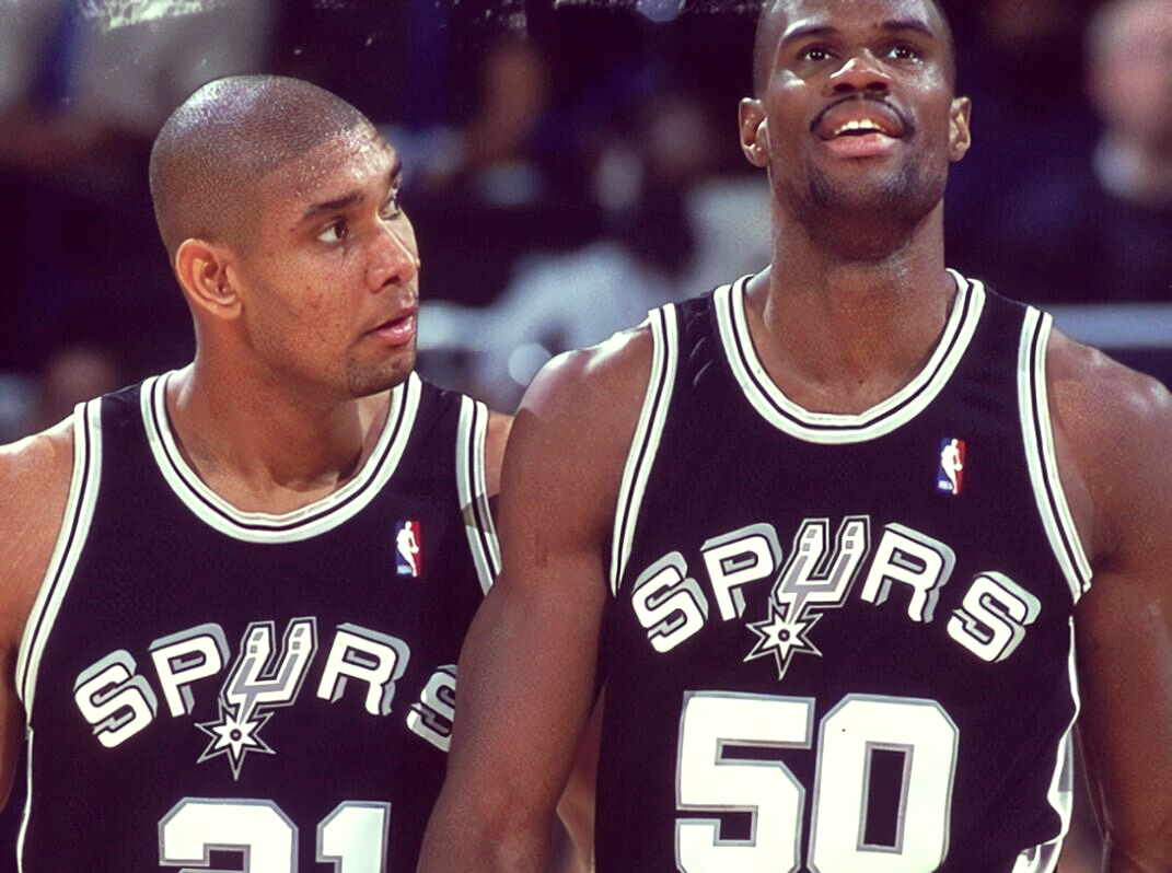 九游-赛后突围战来临，圣安东尼奥马刺围绕NBA总决赛扳平良机，管理层满意，年轻球员得到机会的简单介绍